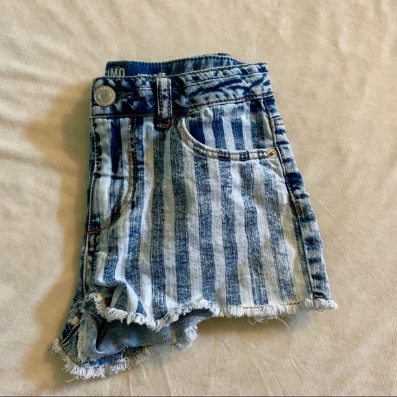 High Rise Jean Shorts - Picture 2 of 4